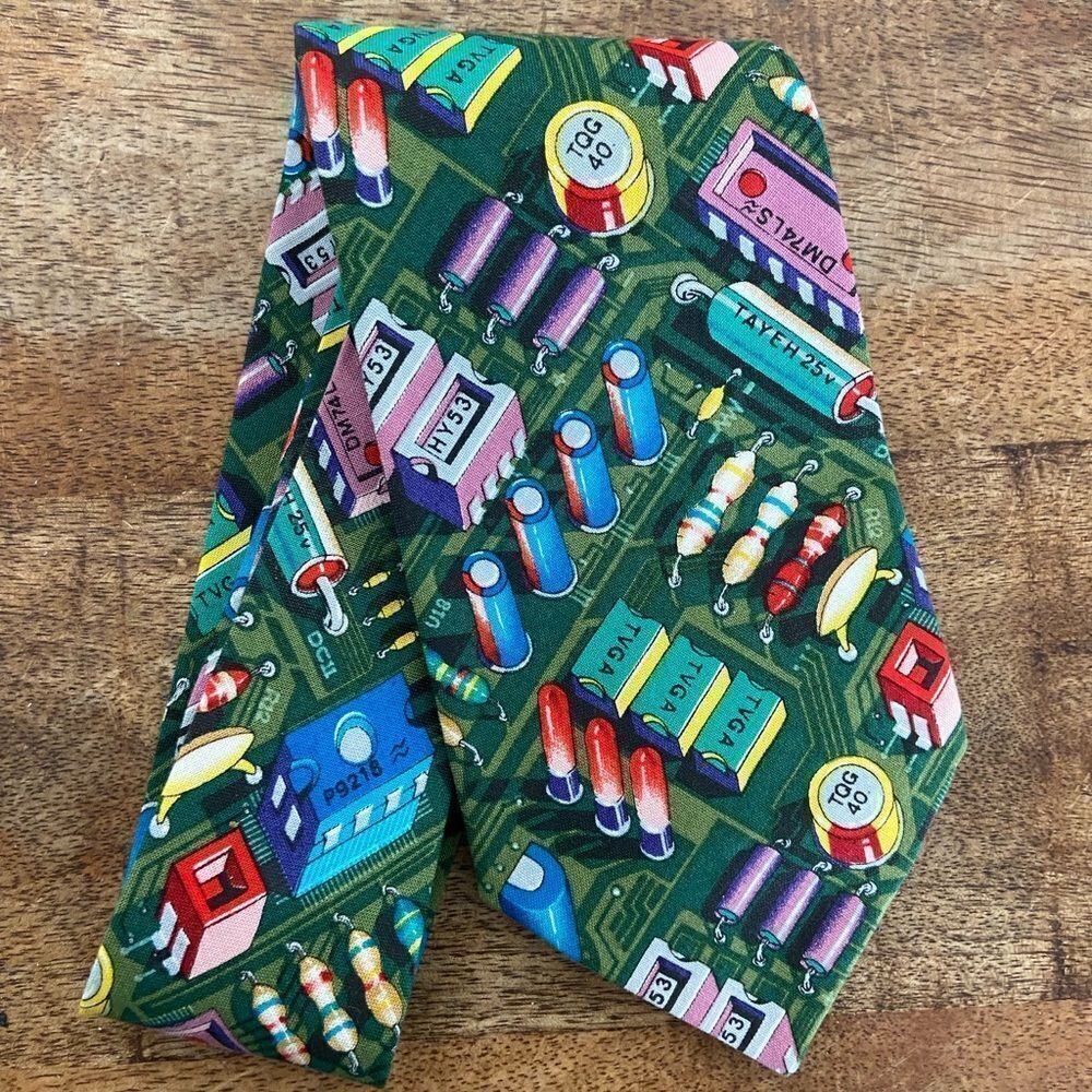 Vintage custom neck tie computer geek 1996 fabric “chip of the ol block”